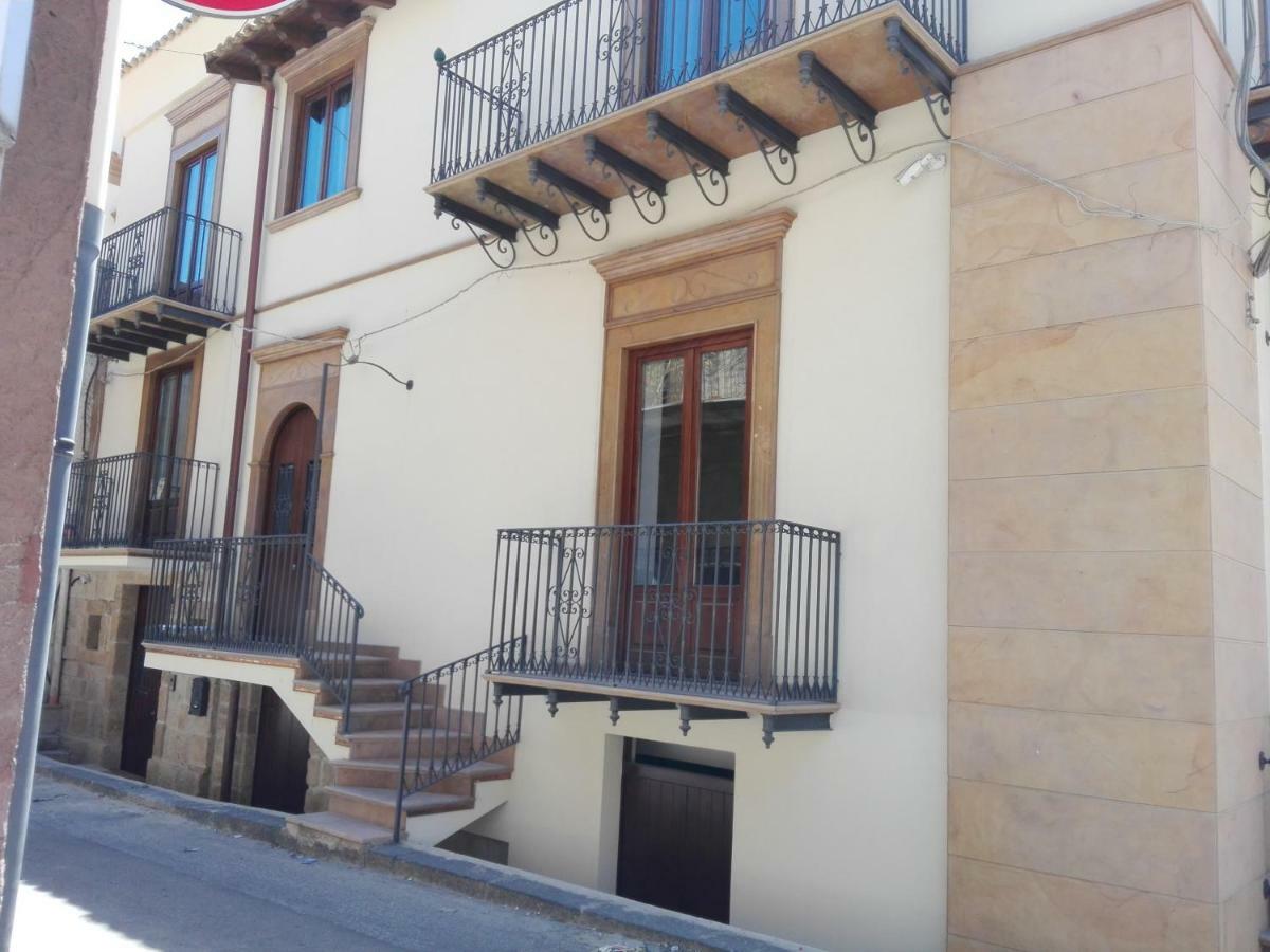 B&B Dante Barrafranca Exterior photo